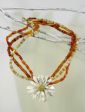 Silver Seasons beaded necklace with single daisy